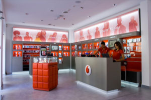 Studio Architettura - Roberto Bagnato - Milano - Retail design - Vodafone